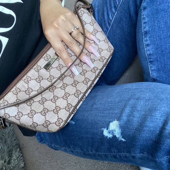 Gucci Purse - Picture 9 of 9